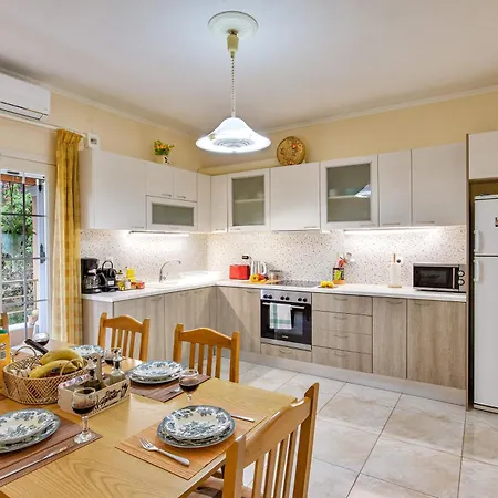 Pasiphae Holiday Apartments Апартаменты *