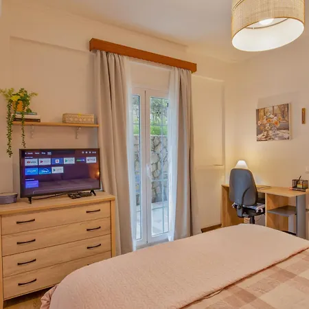 Апартаменты Pasiphae Holiday Apartments