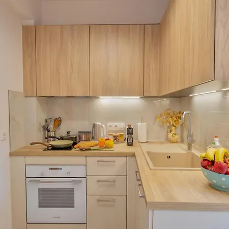 Pasiphae Holiday Apartments Контокали