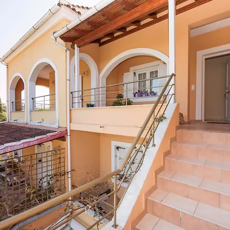 Pasiphae Holiday Apartments * Контокали