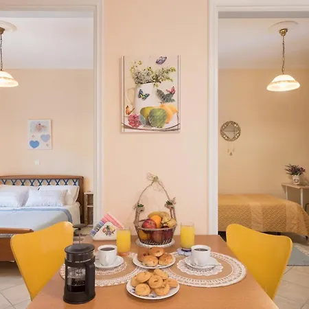 Pasiphae Holiday Apartments Apartment