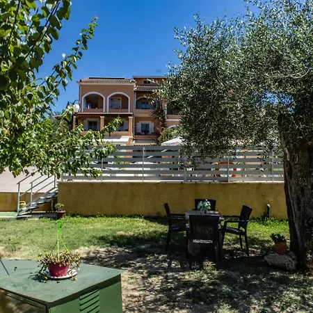 Pasiphae Holiday Apartments