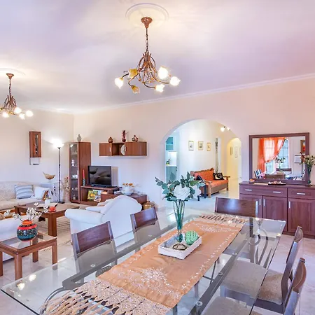 Pasiphae Holiday Apartments Apartment *