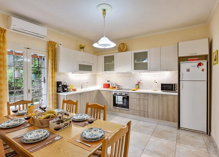 Pasiphae Apartman *